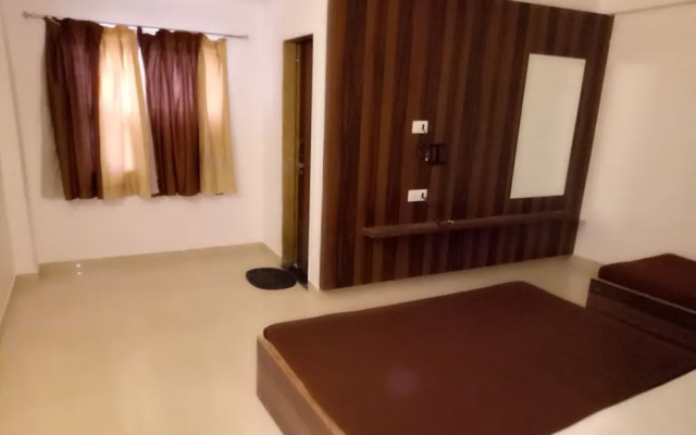 Sai Gangotri Hotel