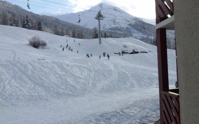 Appartement Lanslevillard, 1 pièce, 4 personnes - FR-1-508-172