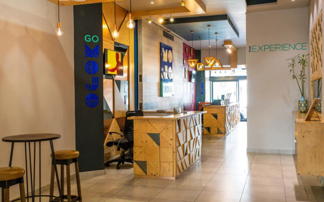 Mojo Hotel