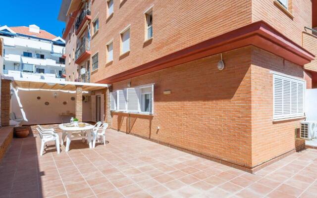 Los Boliches Beach Apartment by GHR Rentals