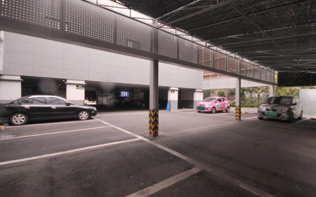 Changwon Myeongseodong Hotel V