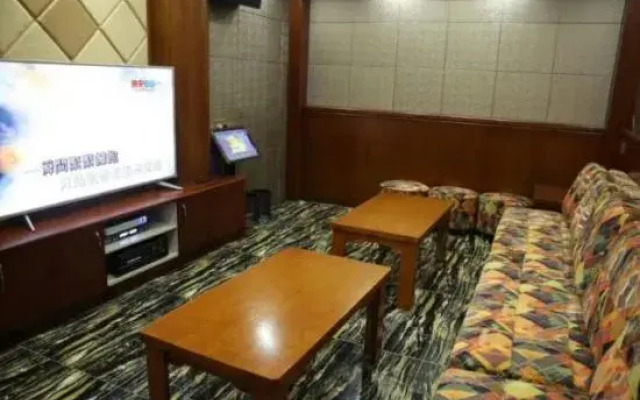 Yougan Xiaozhu Seaview Hostel