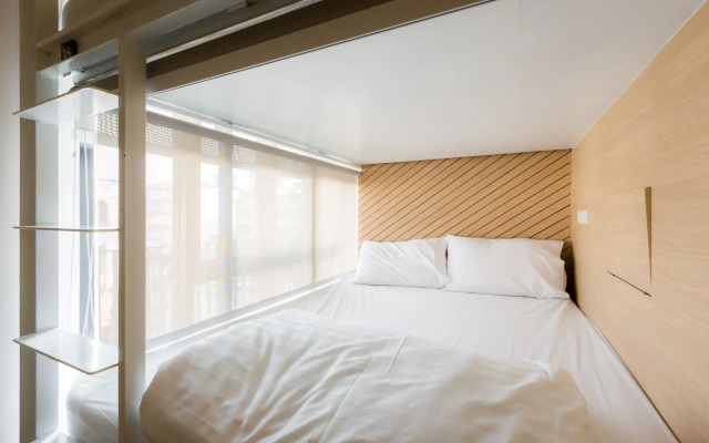 Snoozz Hotel - Hostel