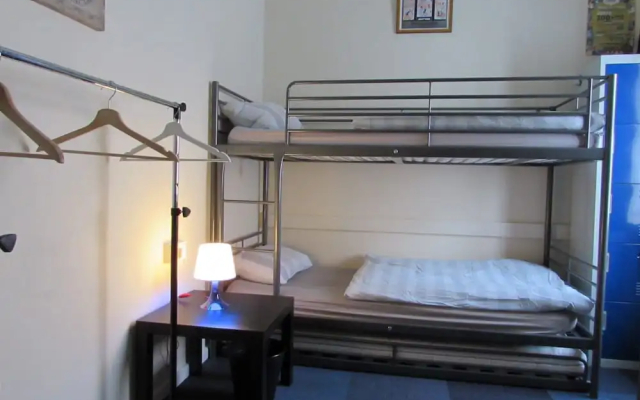 Hull Trinity Backpackers