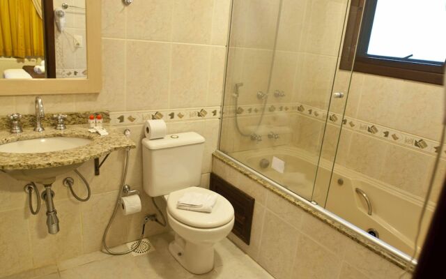 Pousada Pinhão e Poesia