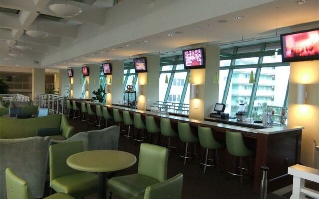 Emerald Beach Resort by Panhandle Getaways