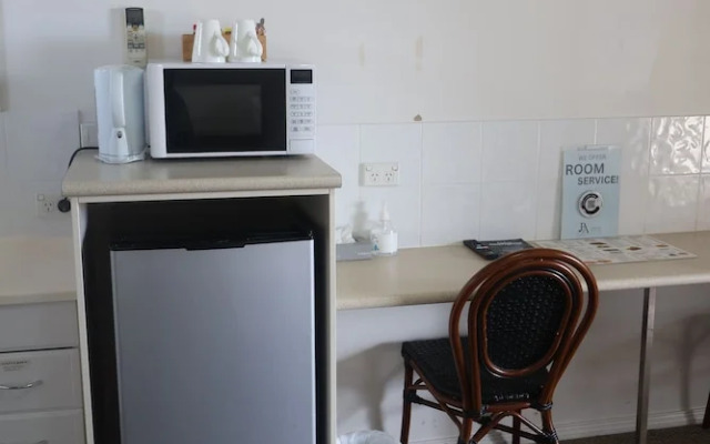 Park Avenue Hotel Motel