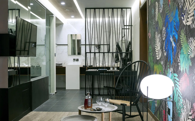 Dyo Suites