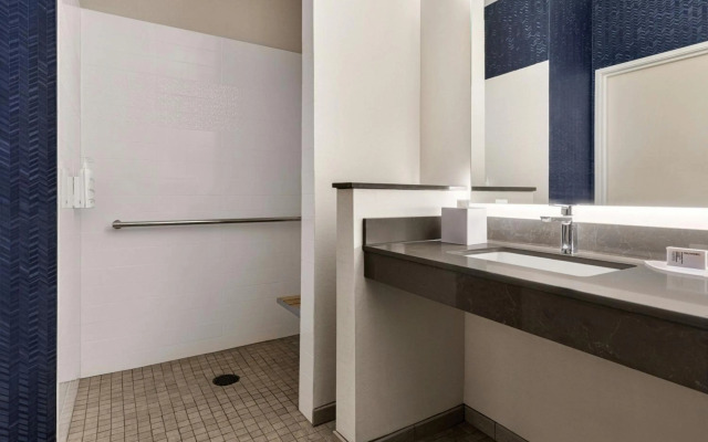 Fairfield Inn & Suites Findlay