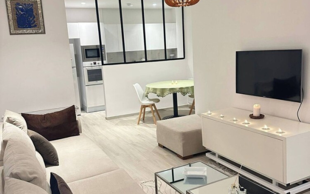 Charming 1-bedroom Apartment in Marsa, Tunisia