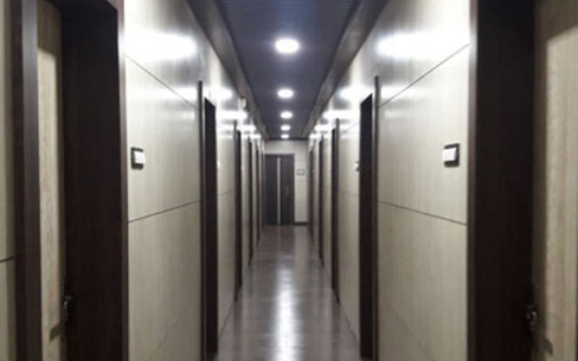 Hotel Shree Shlok Residency