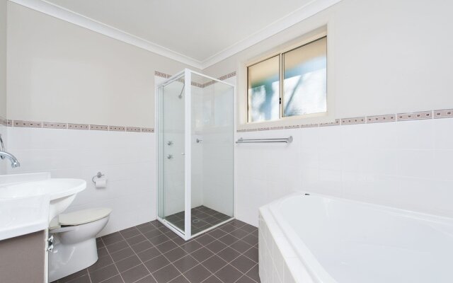 Lagoons Circuit, 24 Lagoons Estate