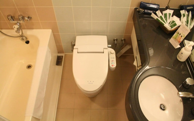 Okayama International Hotel