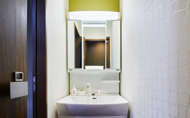 River Side Tofukuji West