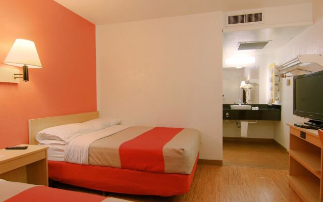 Motel 6-Rapid City, SD