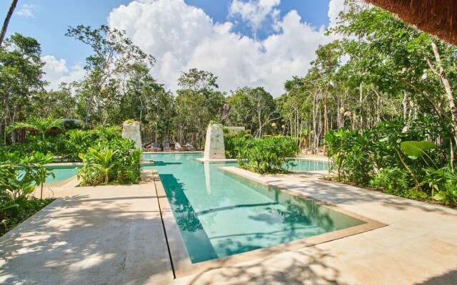 Santomar Tulum A102 By Lockey