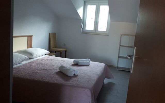 Apartments And Rooms Magdalena