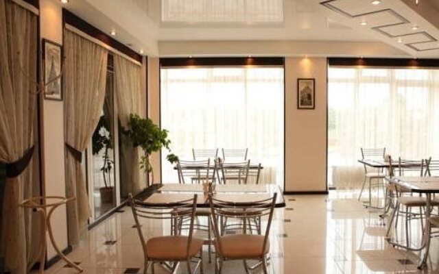 Мотель Автодом