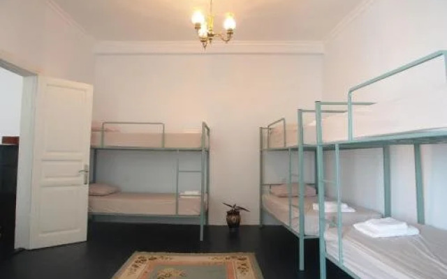 Twiggy Hostel