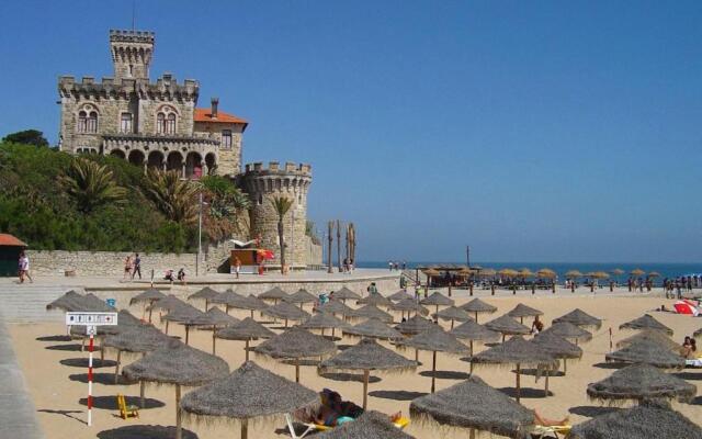 Estoril Beach Apartment