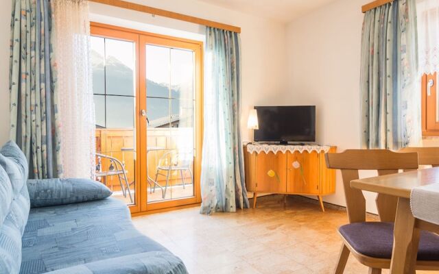 Cozy Apartment In Walchen Austria Near Ski Area