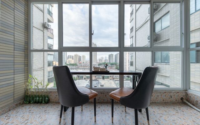 Xi'an City Center View Apartment