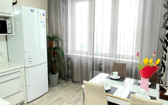 Аренда в Белых Росах на набережной Ярыгинская 19А