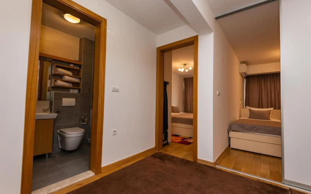 Vip Apartments
