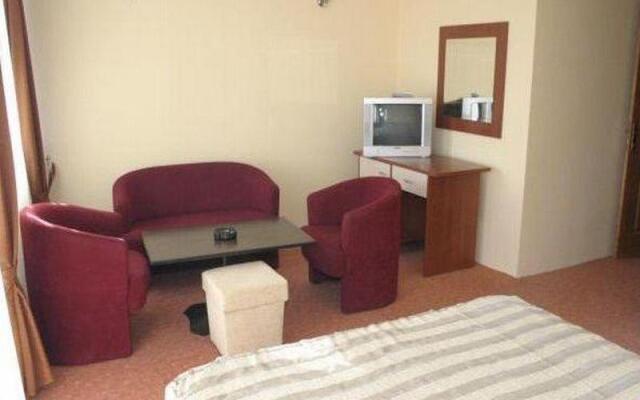 Hotel Istatov
