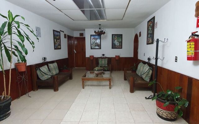 Capital O OYO Hotel Las Nubes Mercado de Dulces y Artesanías Ámbar, San Cristobal De Las Casas