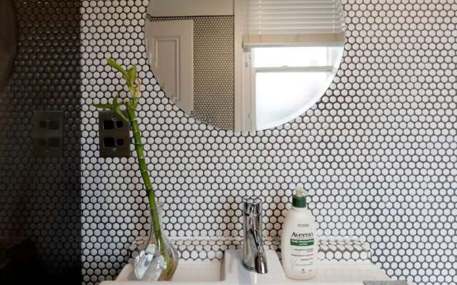 Stylish Studio Apartment in the Heart of Brunswick
