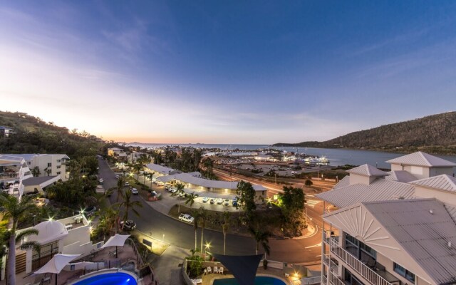 2521 Blue Horizon - Airlie Beach