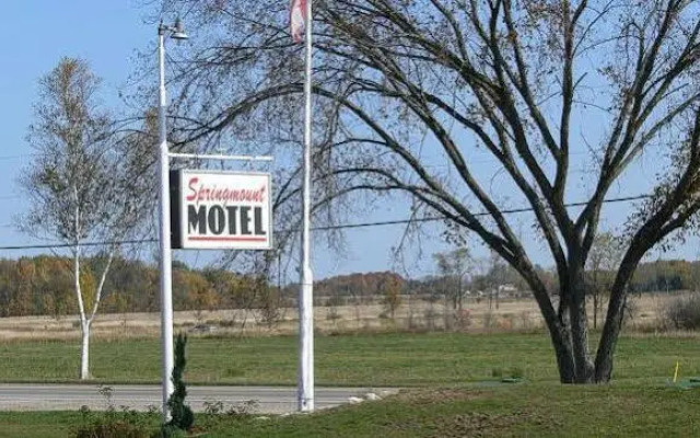 Springmount Motel