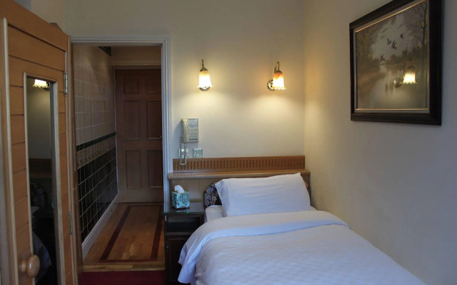Roxford Lodge Hotel