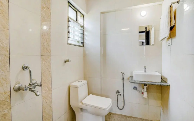 Paradise Inn by OYO Rooms