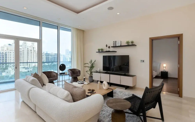 Stunning 3BR at the Palm w Beach Access
