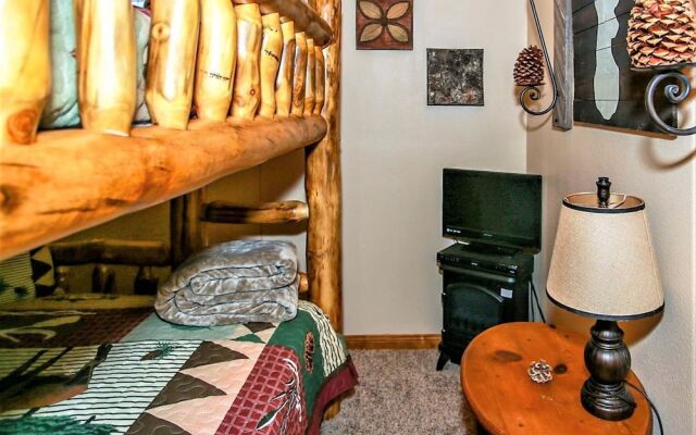 Fawnskin Pines-1844 by Big Bear Vacations