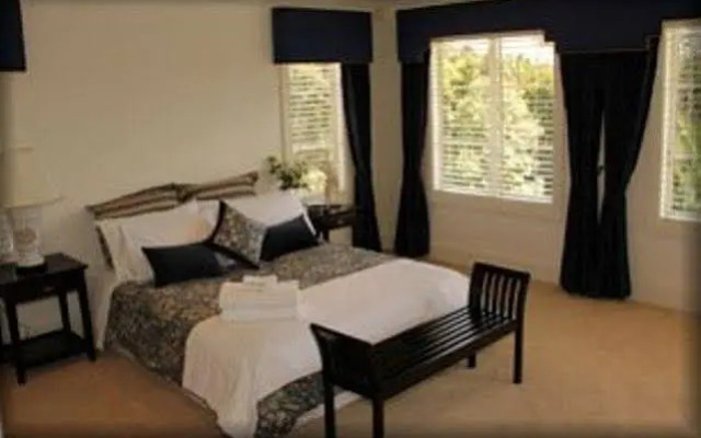 The Consulate Luxury Bed and Breakfast