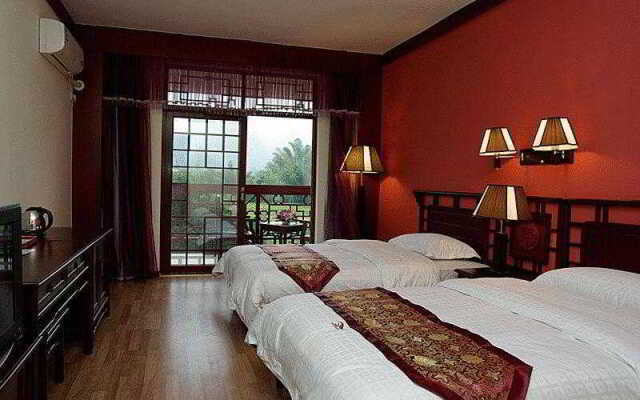 Yangshuo Dragon River Retreat