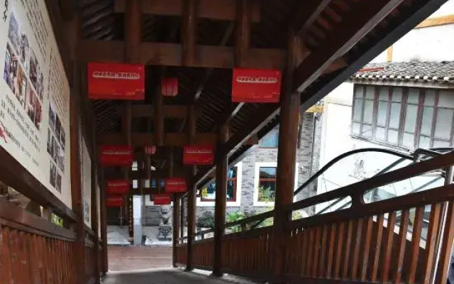 Suiyue Tucheng Hotel