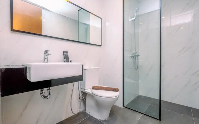 Nice And Strategic 1Br At Ciputra World 2 Apartment