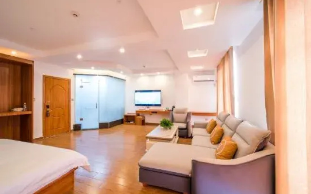 Dongxing Junwen Hotel