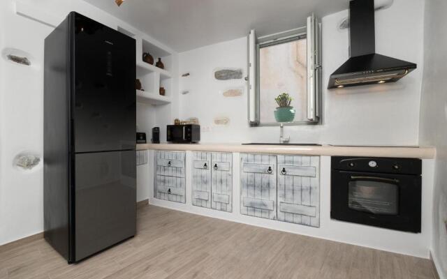 My Grandma's Deluxe Spa Suite