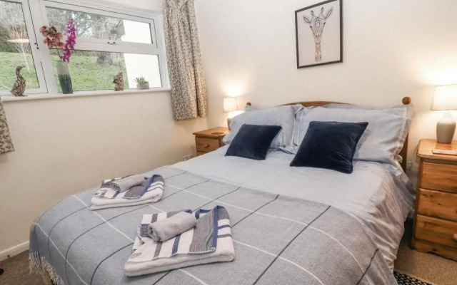 9 Manorcombe Bungalows