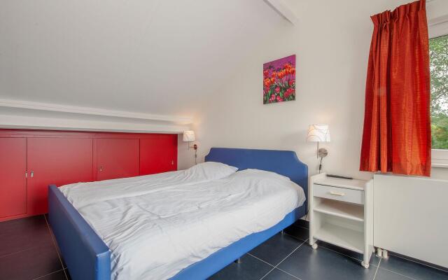 Comfortable Villa With sun Shower