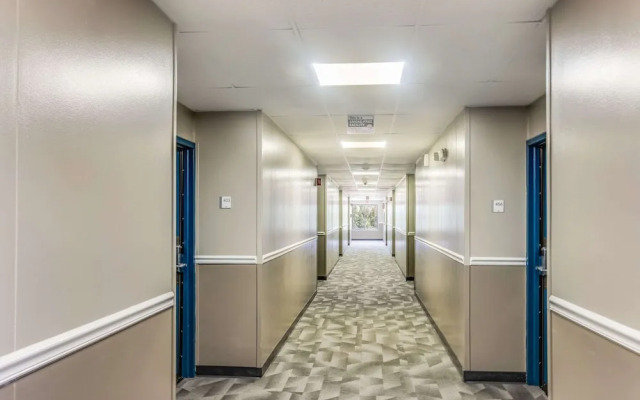 Masters Inn - Savannah Garden City