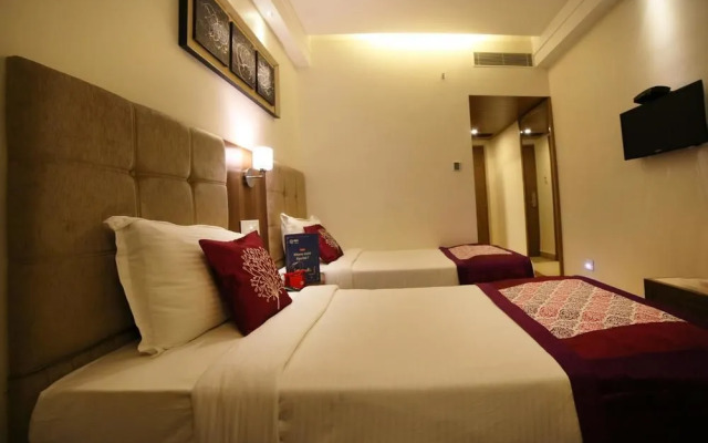 OYO 1460 Hotel Park N