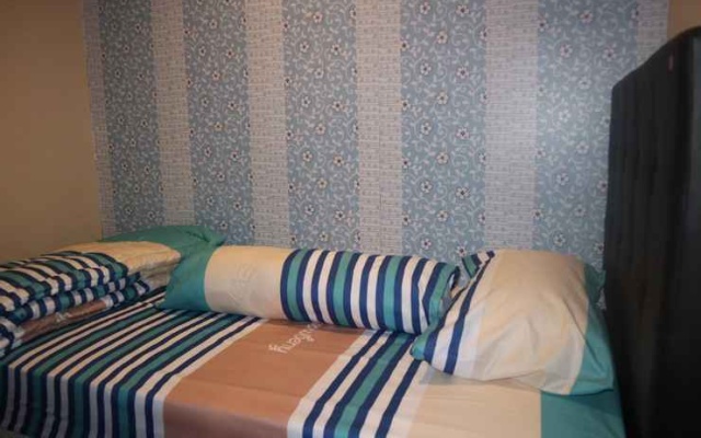 Jarrdin Apartment by Poermira – Guest Rooms – Bandung