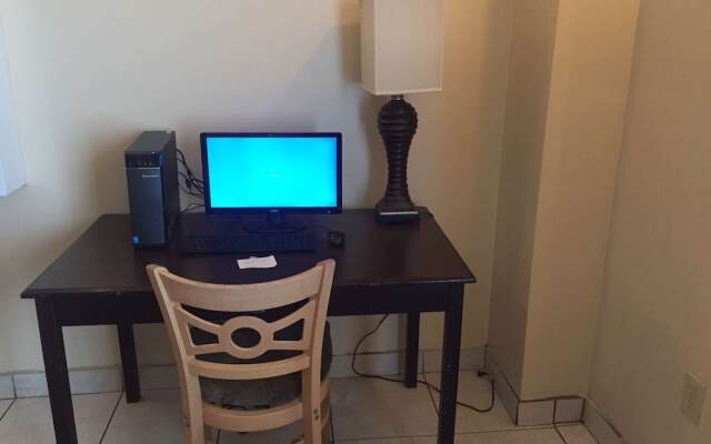 Griffin Inn and Suites