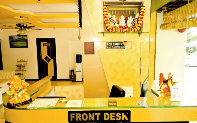 M K Arcade Hotel